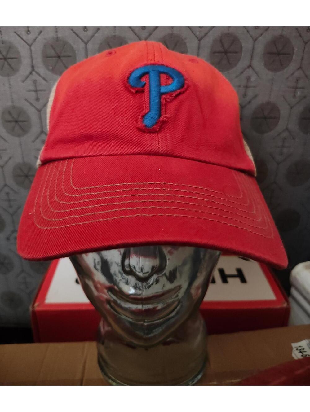 MLB Philadelphia Phillies trucker cap 47 brand EUC